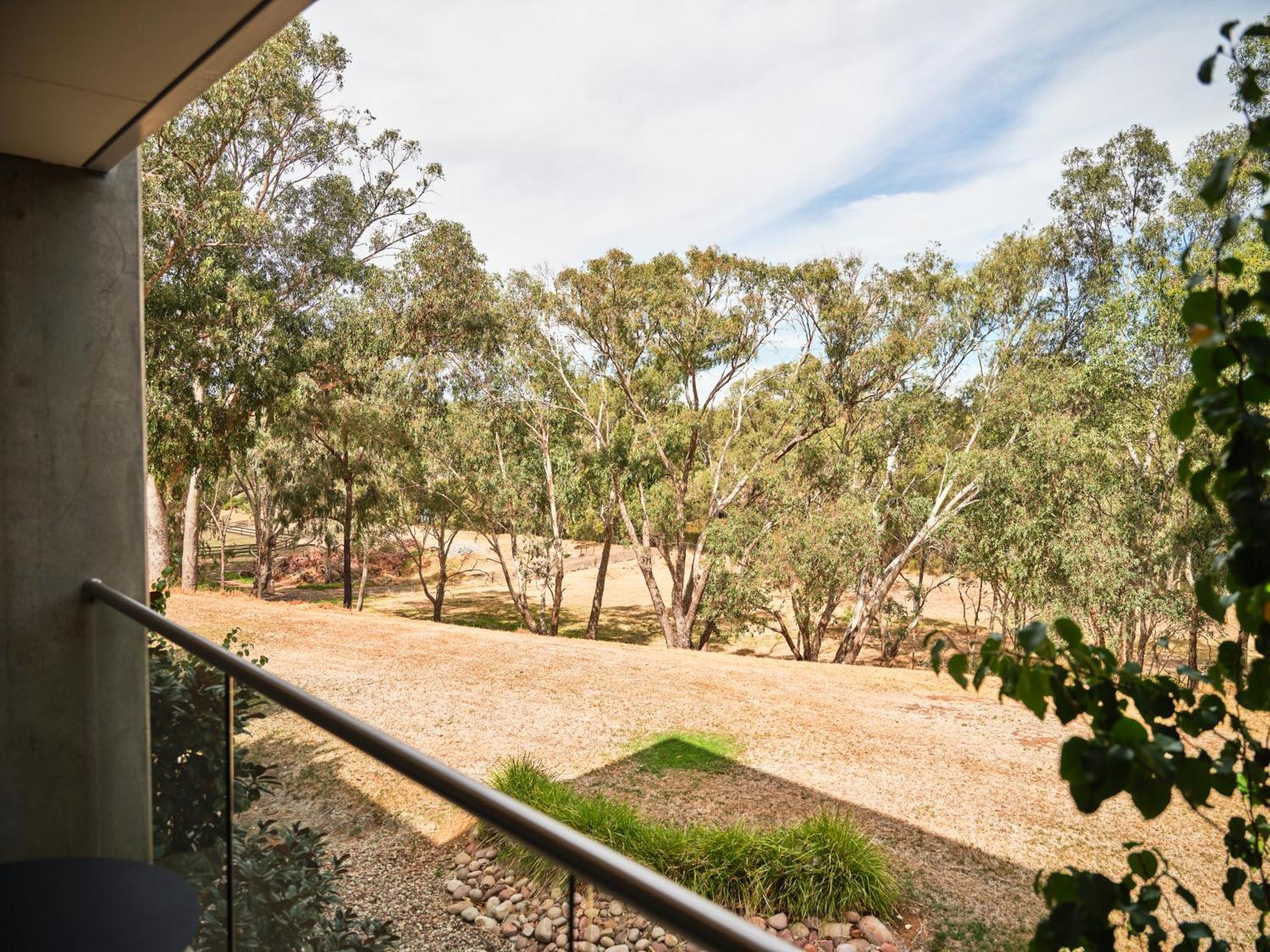 Maya Maya At Mandoon Estate West Swan Exterior photo View of the River Torrens from the Elder Conservatorium of Music